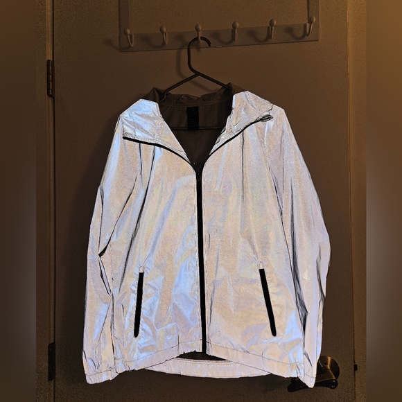Reflective Windbreaker - Picture 2 of 10
